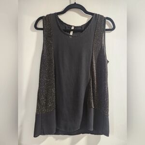 Black and gold tank top size small